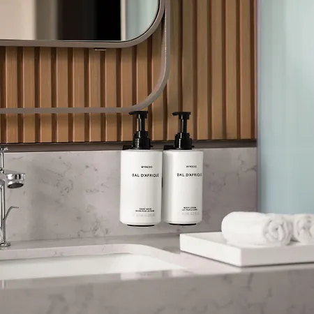 Lokalist, Istanbul, A Tribute Portfolio ホテル イスタンブール