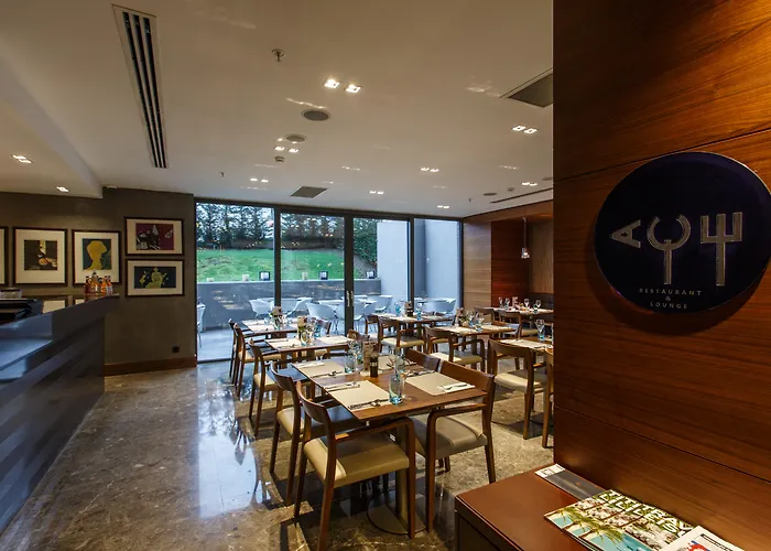 Lokalist, Istanbul, A Tribute Portfolio Istanbulská provincie