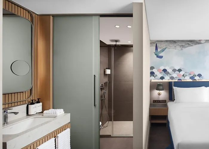 Lokalist, Istanbul, A Tribute Portfolio Istanbulská provincie