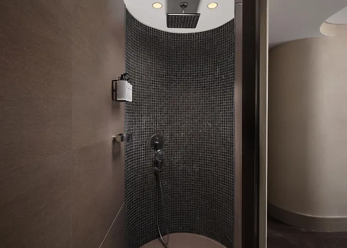 Lokalist, Istanbul, A Tribute Portfolio 4*