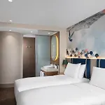 Lokalist, Istanbul, A Tribute Portfolio 4* 이스탄불